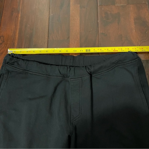 Travis Mathew Black Joggers Men’s Size XL - Picture 4 of 6